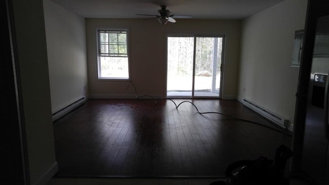 Livingroom - 62 Somersworth Rd