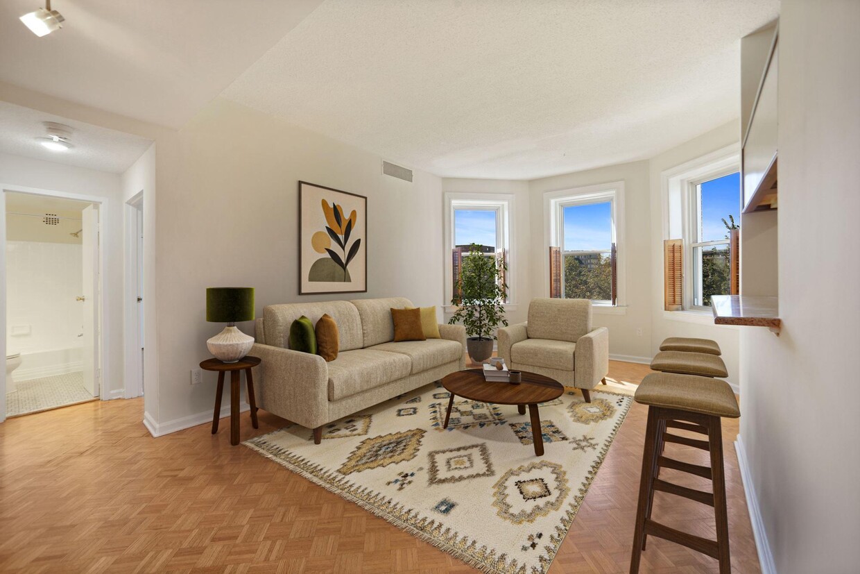Foto principal - 1851 Columbia Rd NW