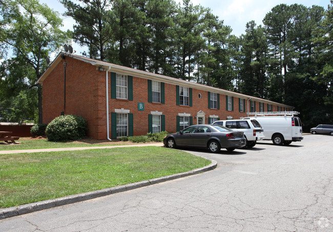 Building Photo - Crestwood Apartments