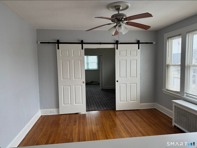 Foto del edificio - 285 Clover St