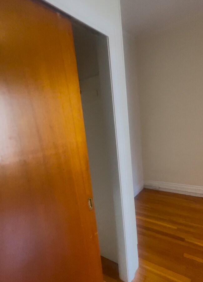 Foto del edificio - 2 Harvard Ave