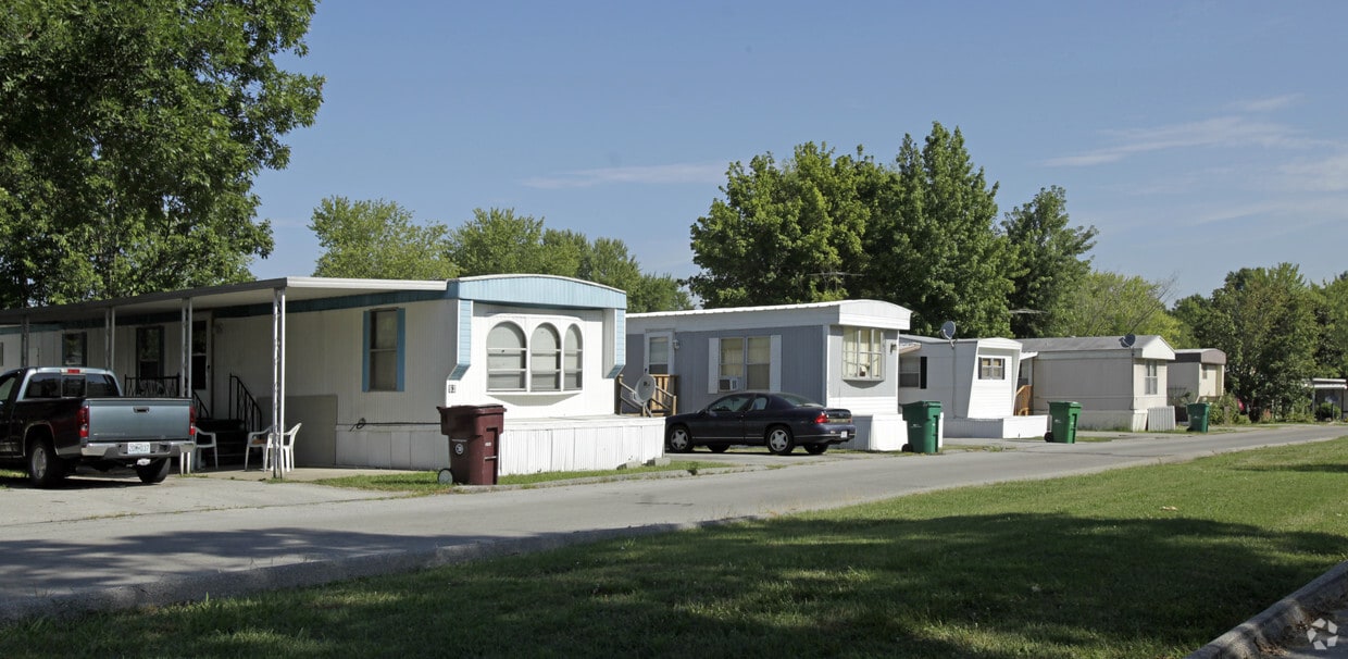 Building Photo - Starling Mobile Home Community
