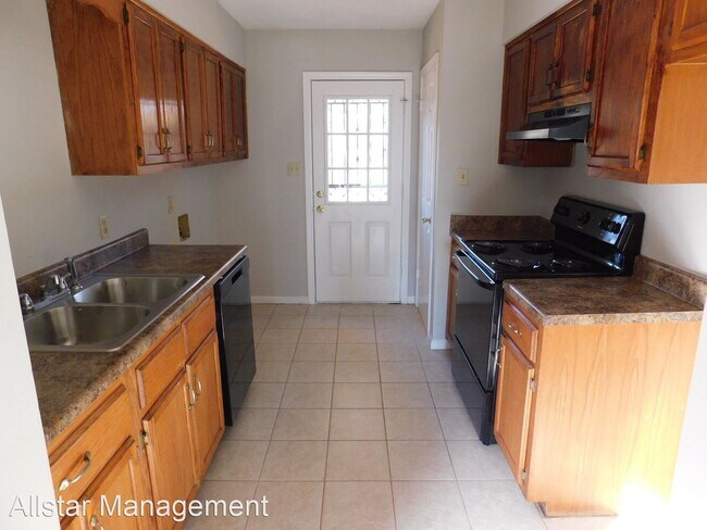 Foto del edificio - 2 br, 2 bath House - 2900 Brachton Cove W