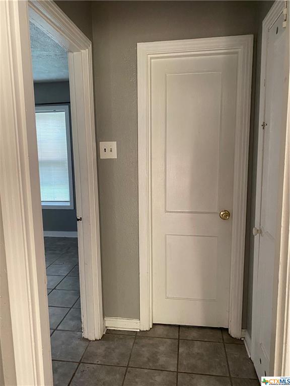 Foto del edificio - 710 Sutton Dr