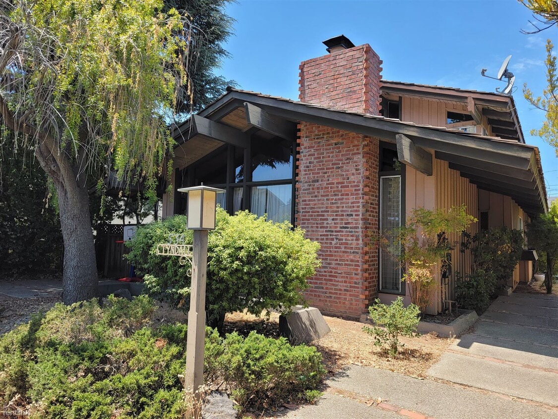 2 br, 2 bath Condo 534 Tyndall Street 1 Condo for Rent in Los Altos