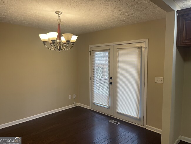 Building Photo - 4105 Cedar Ridge Trail
