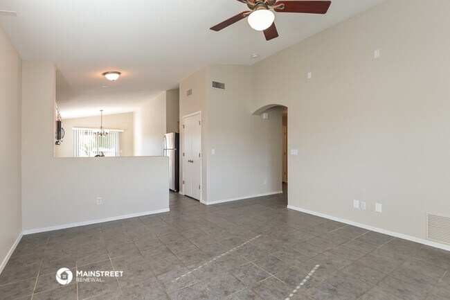 Foto del edificio - 6374 S Wheaton Dr