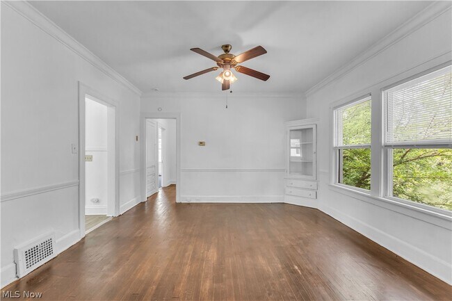 Foto del edificio - 3428 Altamont Ave