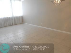 Building Photo - 2761 Taft St
