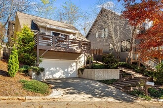 Building Photo - 76 New Jersey Ave