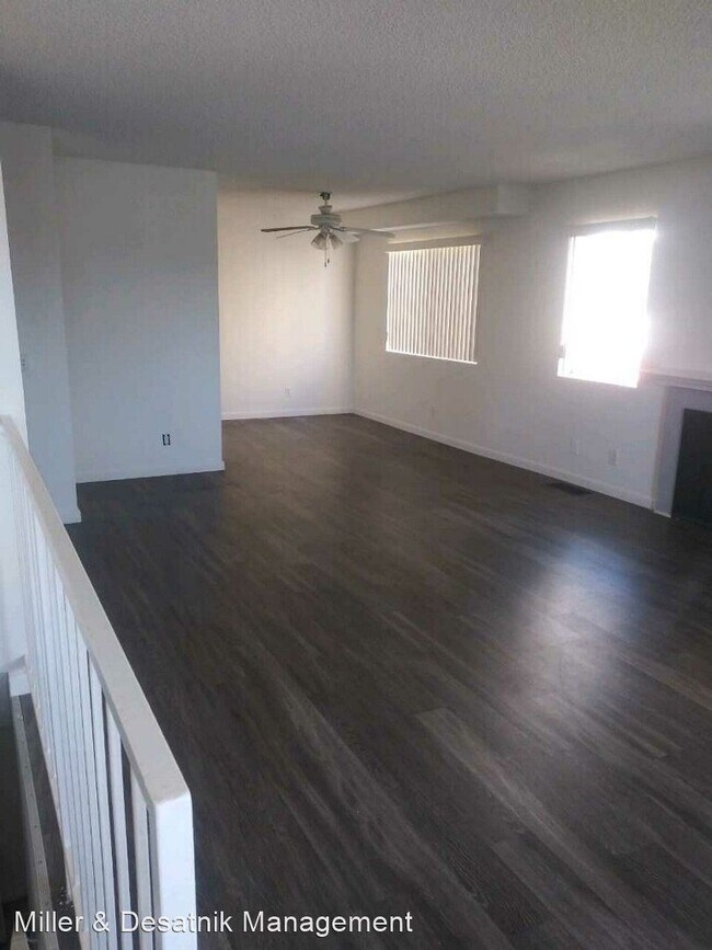 Foto del edificio - 7435 W Manchester Ave