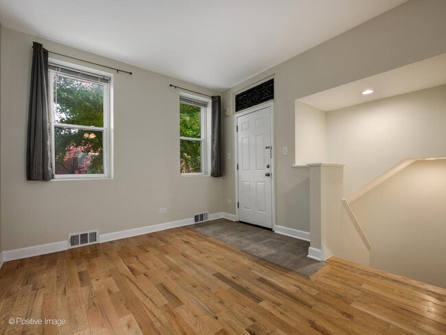 Building Photo - 1244 W Race Ave