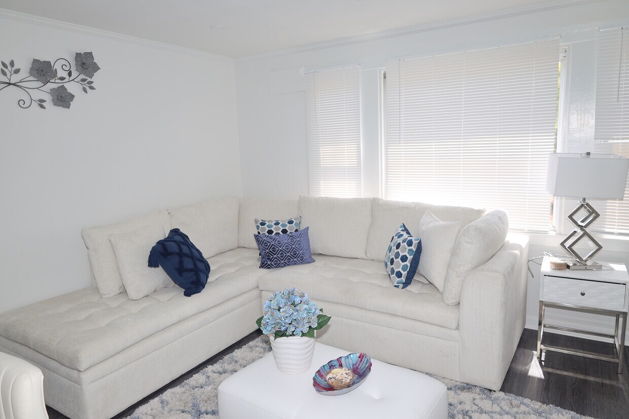 Foto principal - 1738 Duke Rd