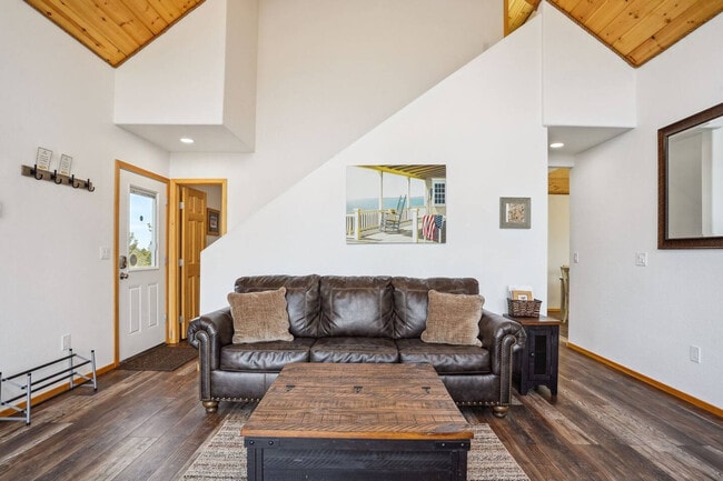 Foto del edificio - 51 Dakota Ln