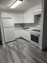 Building Photo - 15610 SW 80th St