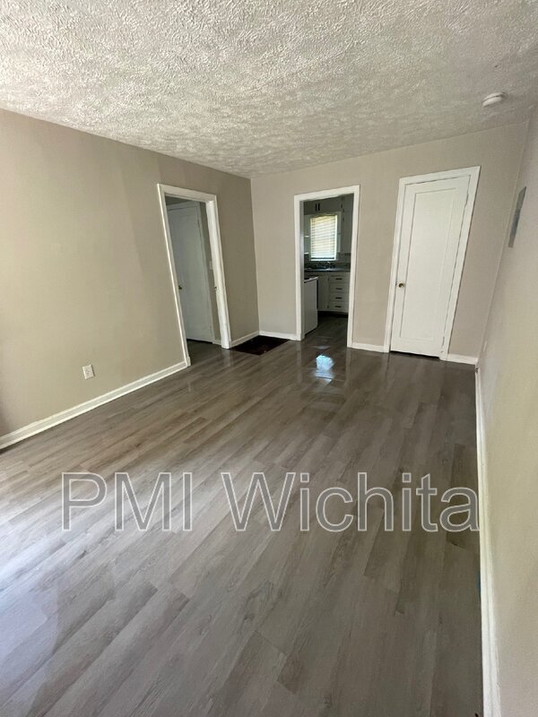 Foto del edificio - 1512 S Pattie St