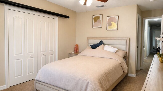 Foto del edificio - 5460 Quarry Rock Rd