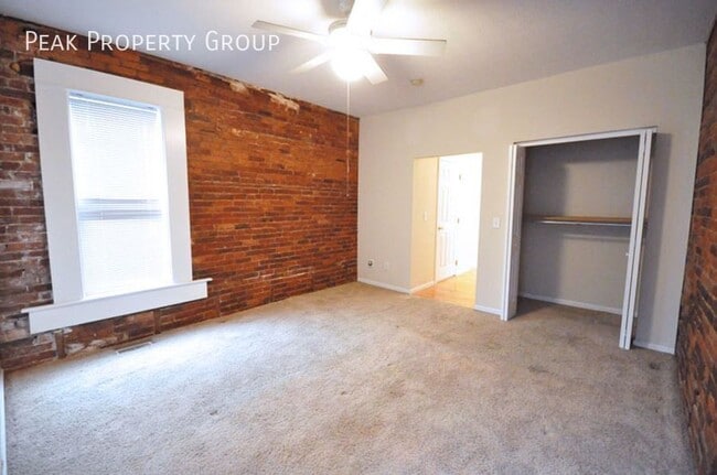 Building Photo - 1216 Indianola Ave