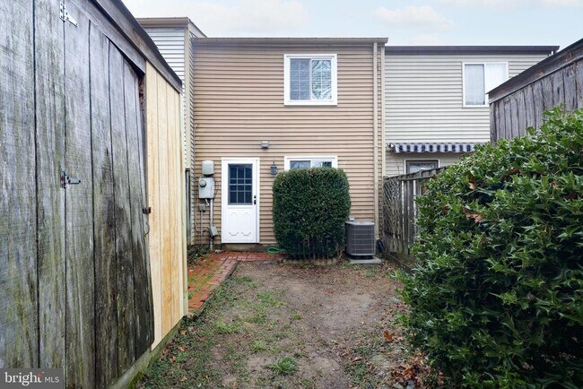 Foto del edificio - 8736 Susquehanna St