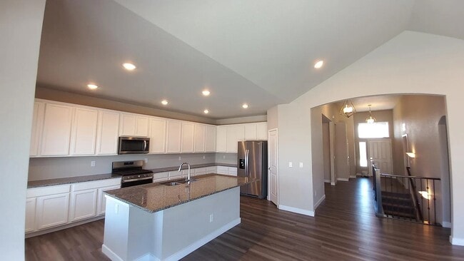 Building Photo - 10523 Summer Rdg Dr
