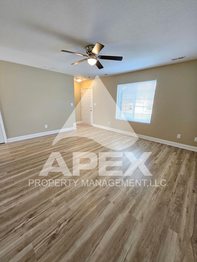 Foto del edificio - AVALON TOWNHOMES – BRAND NEW 2 Bd/2.5 Ba T...