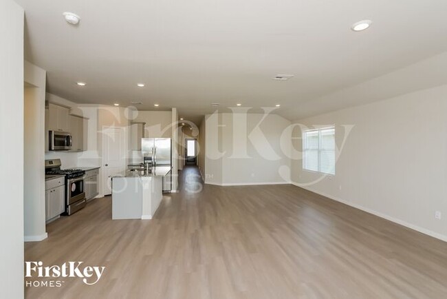 Foto del edificio - 6775 Hatchery Way