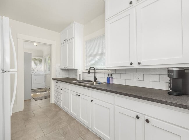 Foto del edificio - Cozy 2 bedroom cottage in Tower District