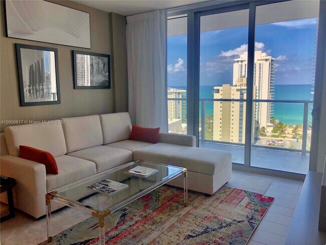 Building Photo - 4010 S Ocean Dr