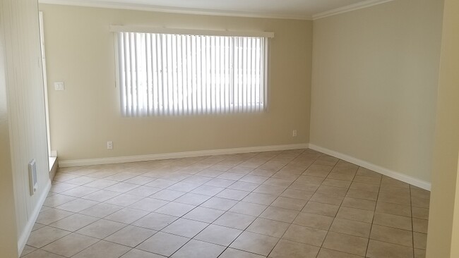 Living Room - 3706 Del Amo Blvd
