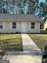 Building Photo - 126 E Lakemont Dr