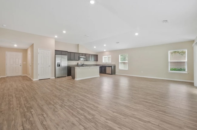 Building Photo - 35 Coastal Village Ln