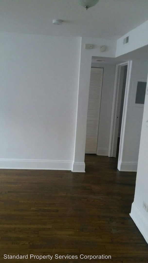 Foto del edificio - 1353 W Fargo Ave
