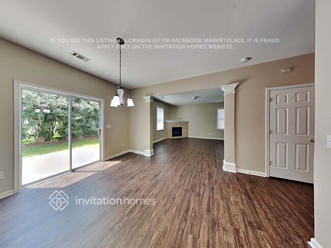 Building Photo - 5140 Fieldstone View Cir