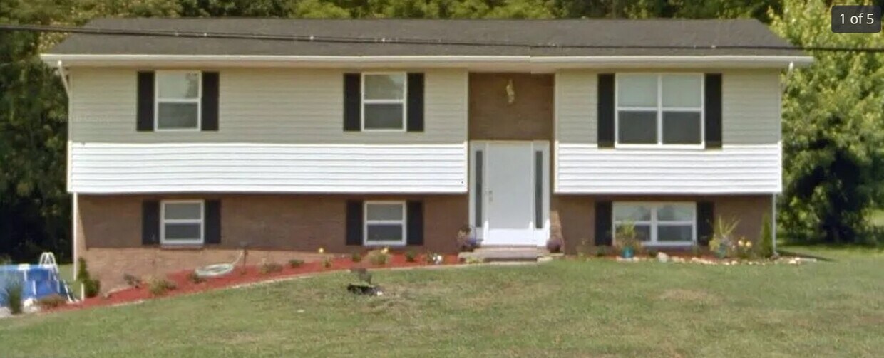 Foto principal - 119 Wildwood Hills Dr