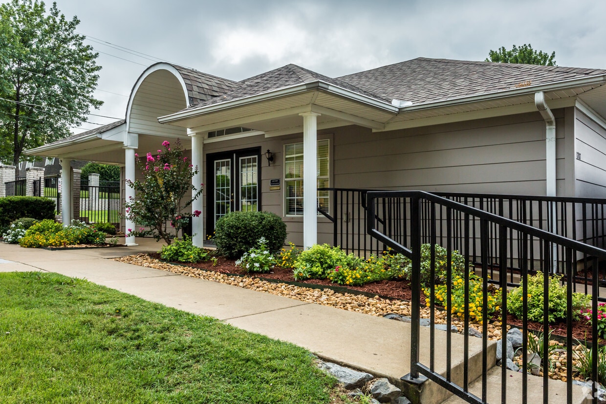 Sherwood Park Apartments in North Little Rock, AR