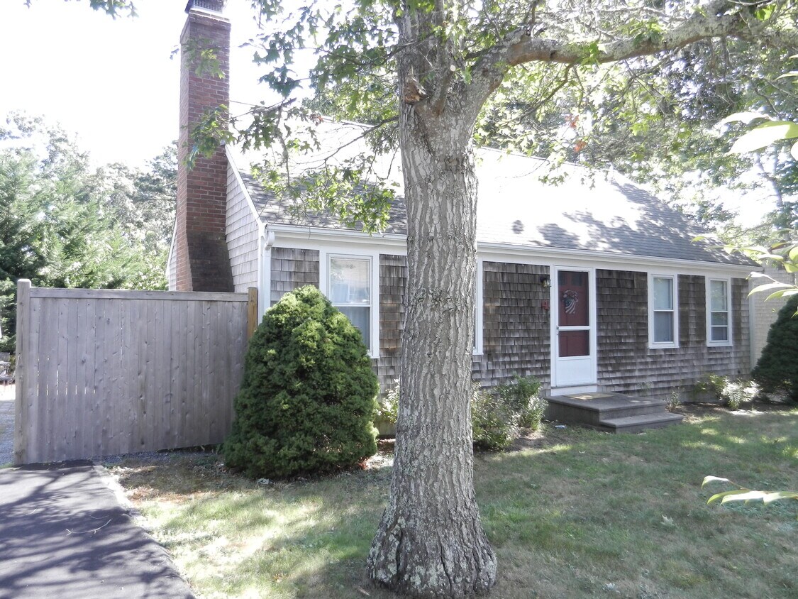 4 Wager Ln, South Dennis, MA 02660 House Rental in South Dennis, MA