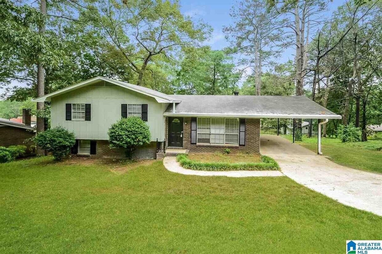 961 Arcadia Cir, Hueytown, AL 35023 House Rental in Hueytown, AL