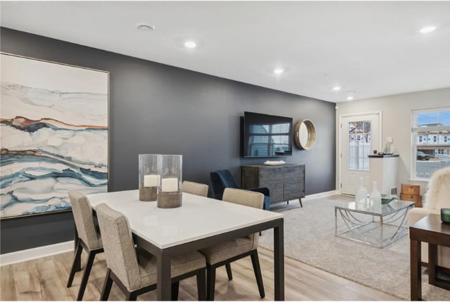 Foto del edificio - 14969 Archdale Ln