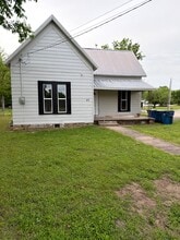 Building Photo - 45 E Smith Ave