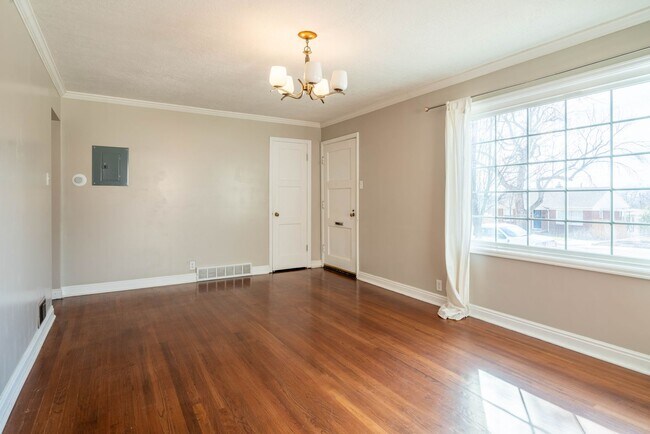 Building Photo - Beautiful Brick Home with Garden, Finished Basement & Detached Garage Office