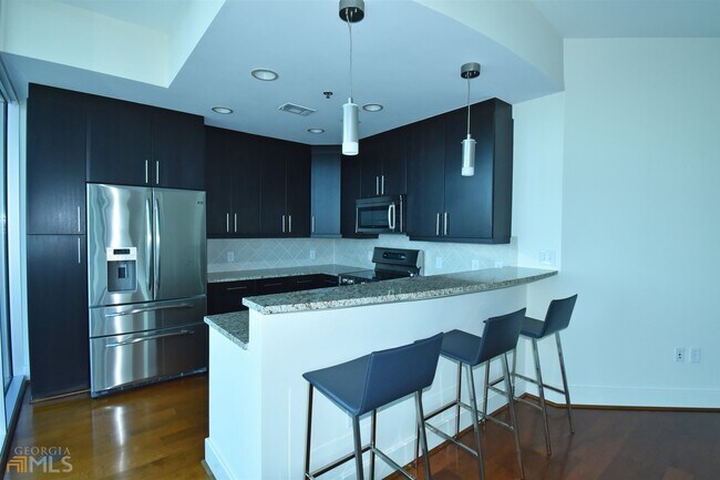 Building Photo - 1080 Peachtree St NE