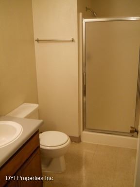 Foto del edificio - 740 Villa Ave