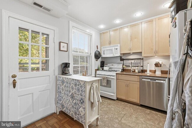 Foto del edificio - 2700 13th Rd S