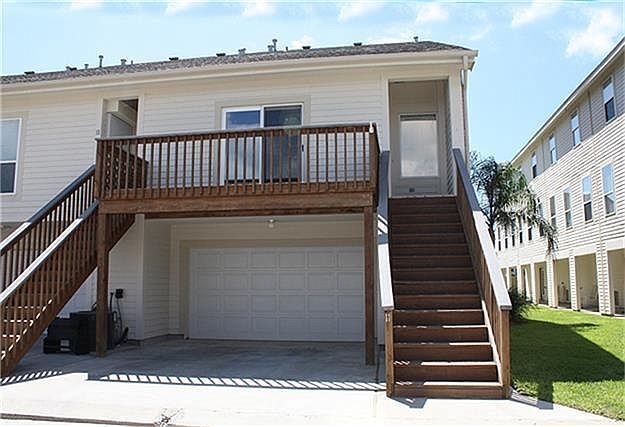 Foto principal - 3100 75th St