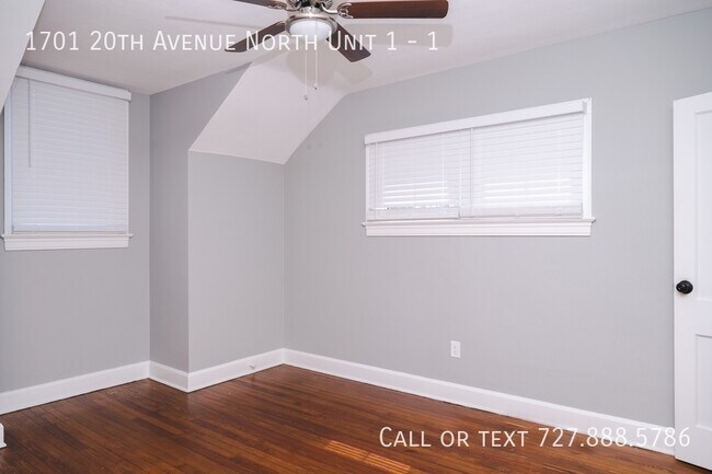Foto del edificio - 1701 20th Ave N