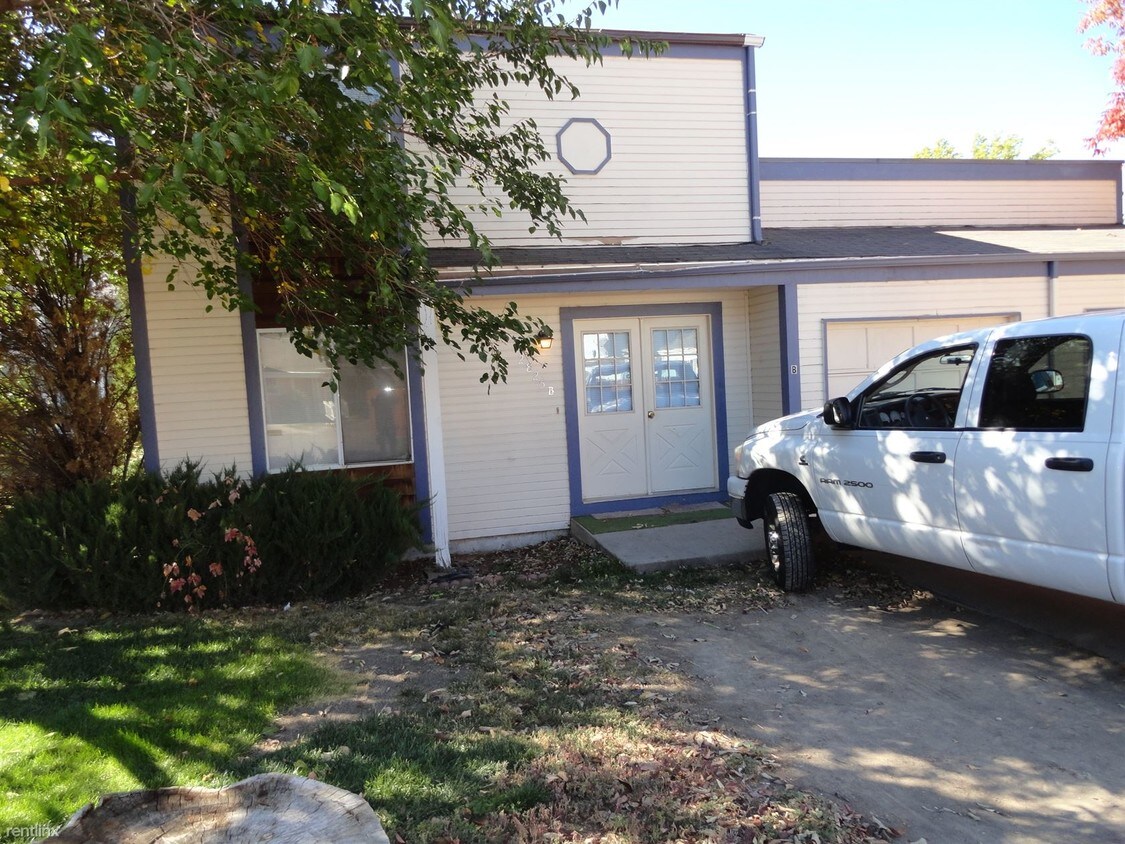2825 Oxford Ave Unit B, Grand Junction, CO 81503 Condo for Rent in