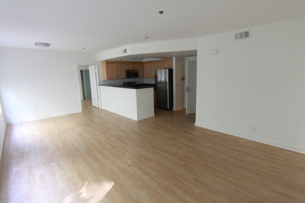 Foto principal - 939 Palm Ave