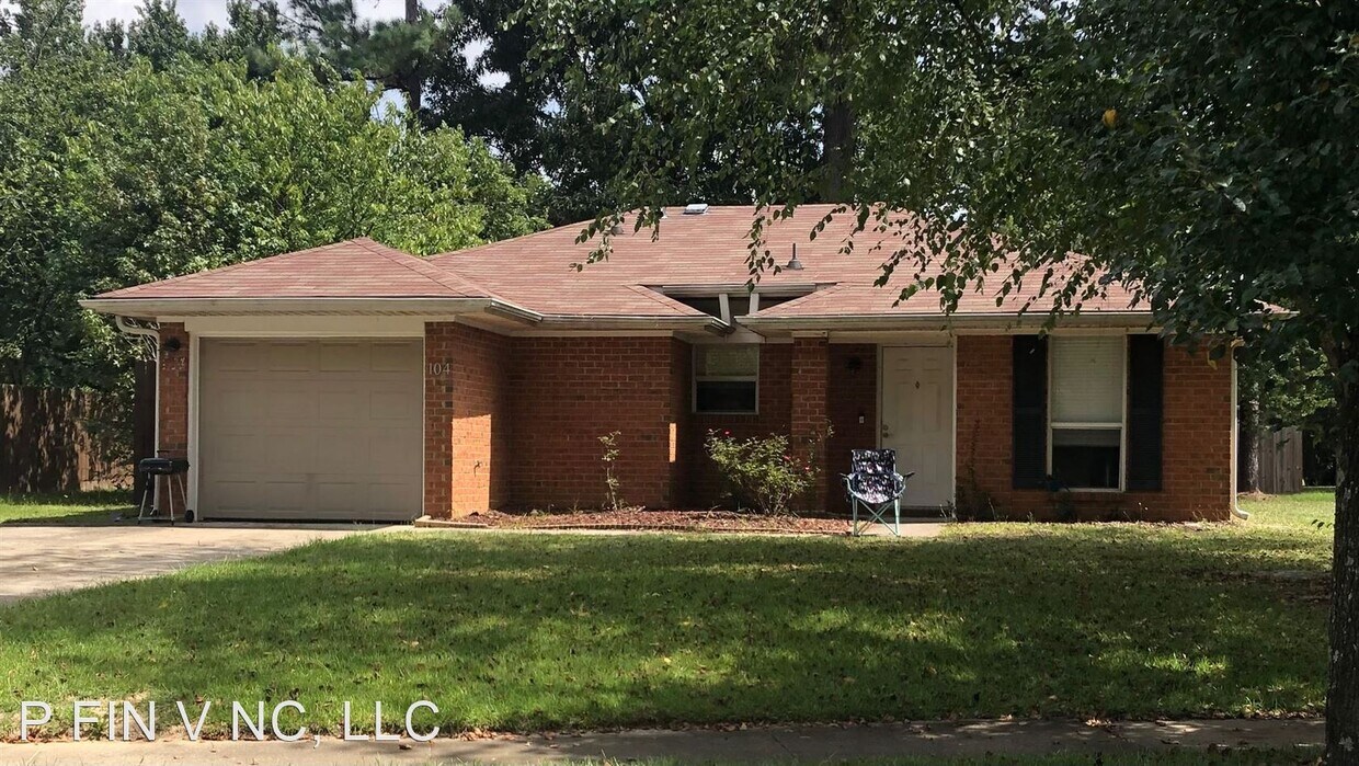 Primary Photo - 2 br, 2 bath House - 104 Caspia Ct