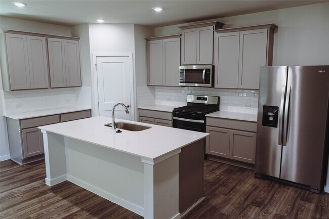 Foto del edificio - 211 Forest W St