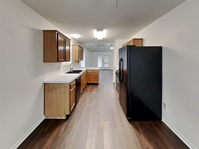 Foto del edificio - 16306 Jast Dr